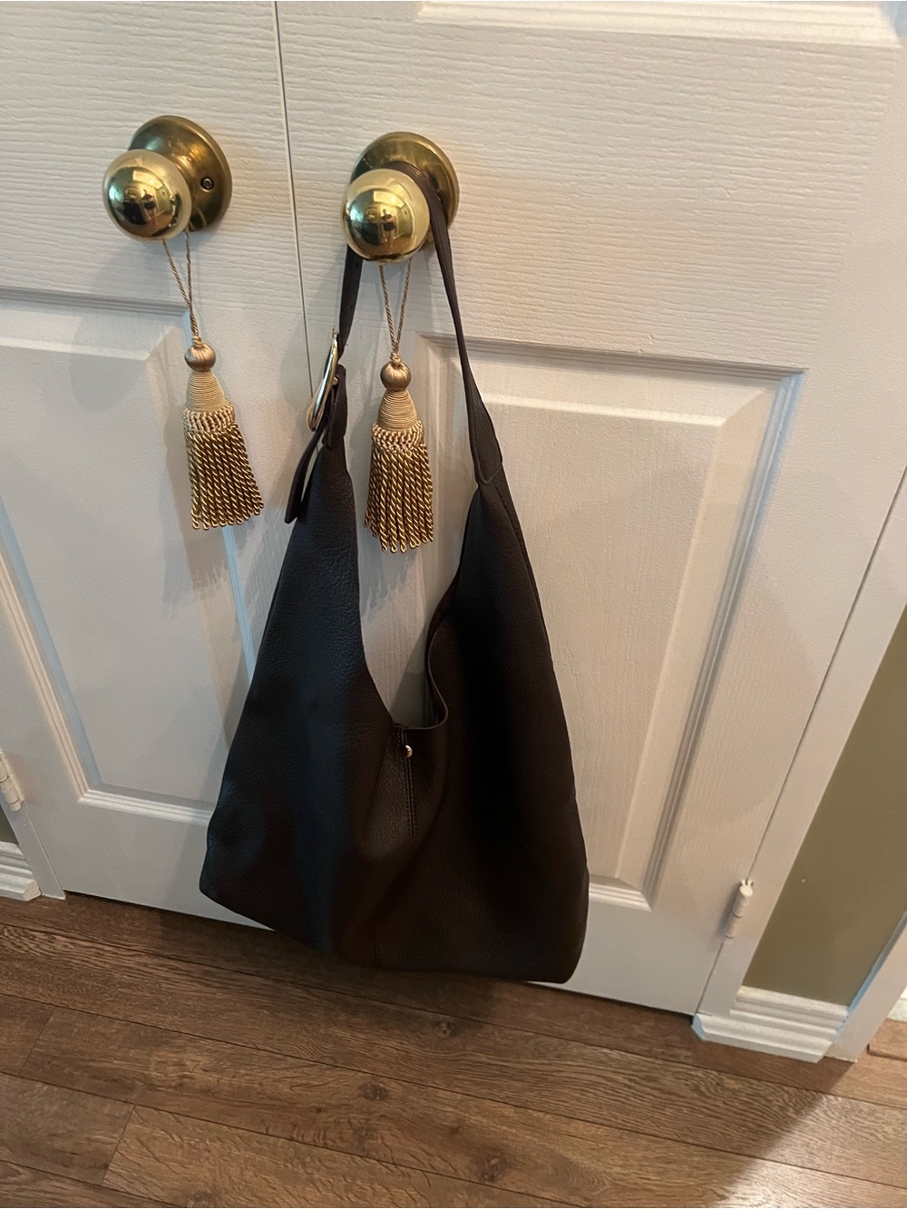 Anthropologie Brown Classic
Shoulder Bag - Used Once
